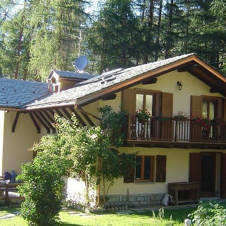 B&B Della Miniera กอนเญ ภายนอก รูปภาพ